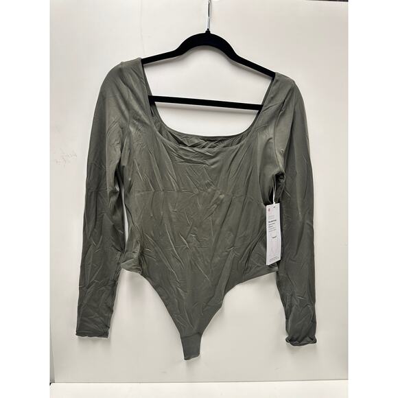 New Lululemon Size Large Ultra-Soft Nulu Square-Neck Long-Sleeve Bodysuit - Picture 3 of 9